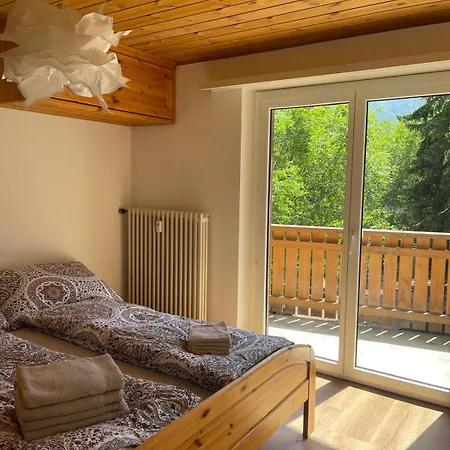 Sonniges Im Zentrum Mit Bergblick