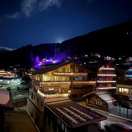 Sonniges Im Zentrum Mit Bergblick Grächen