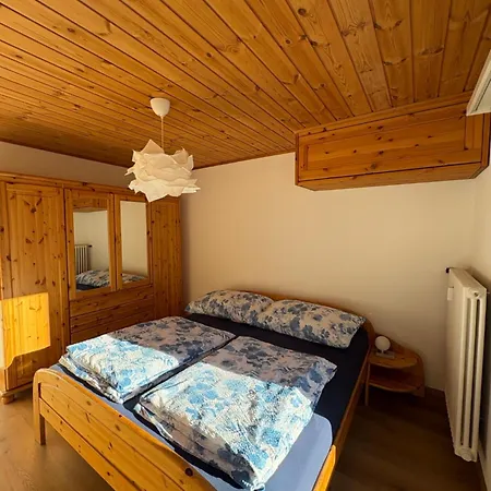 Διαμέρισμα Sonniges Im Zentrum Mit Bergblick Grächen