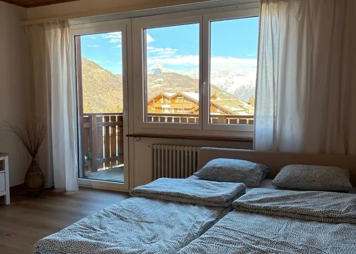 Sonniges Im Zentrum Mit Bergblick Grächen